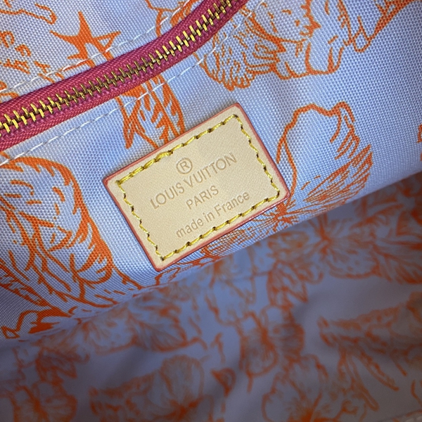 ルイヴィトンバッグ着用イメージ